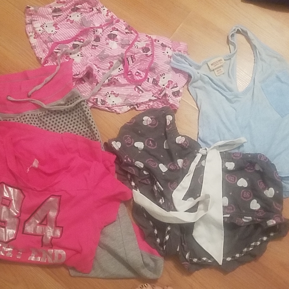 *MOVING*SALE*Sleep set bundle